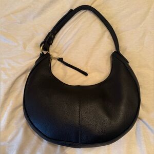 Portland Leather Classic Nora Shoulder Bag